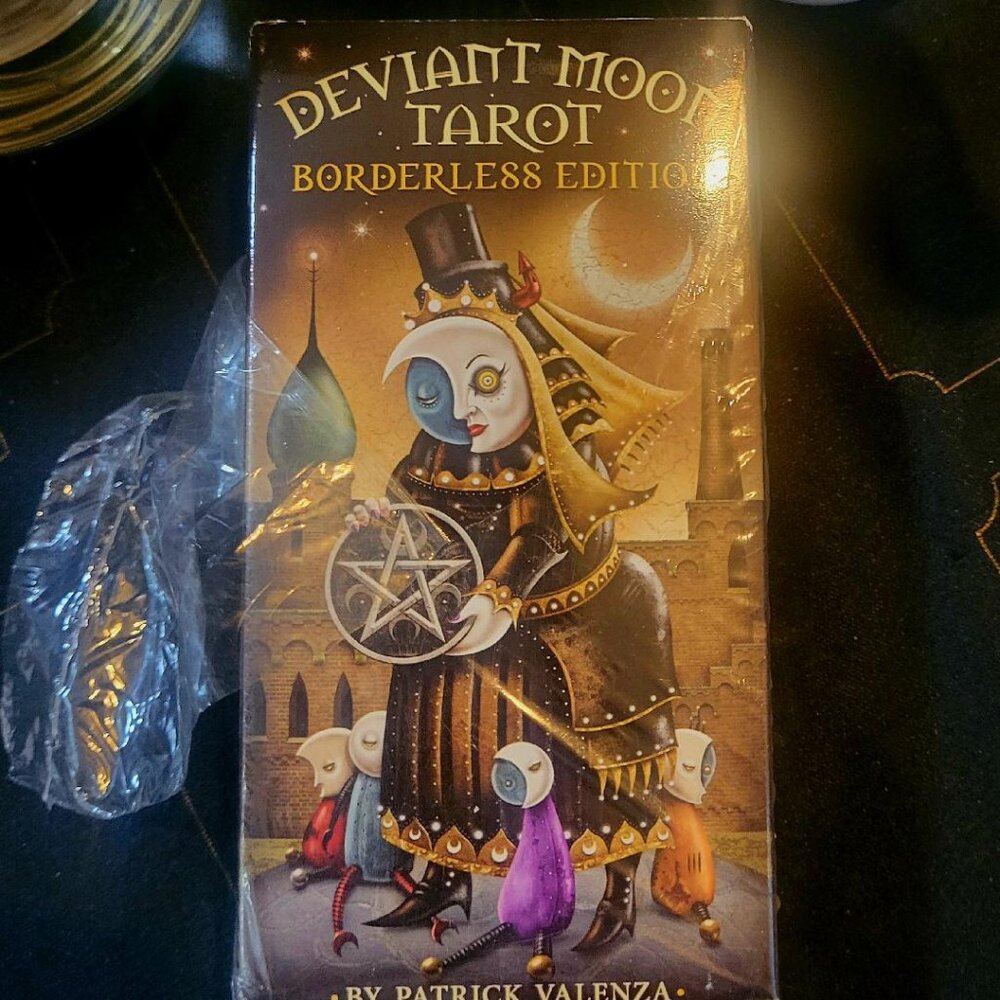 Deviant Moon Tarot Deck Borderless Edition With Book